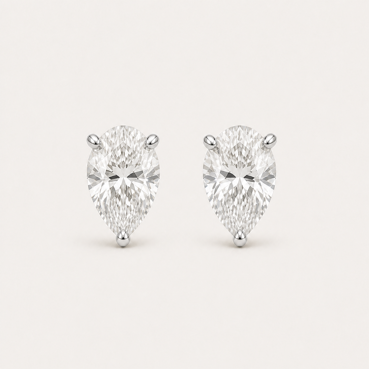 Pear Diamond Stud Earrings | K14/K18 , 1.0ct～4.0ct
