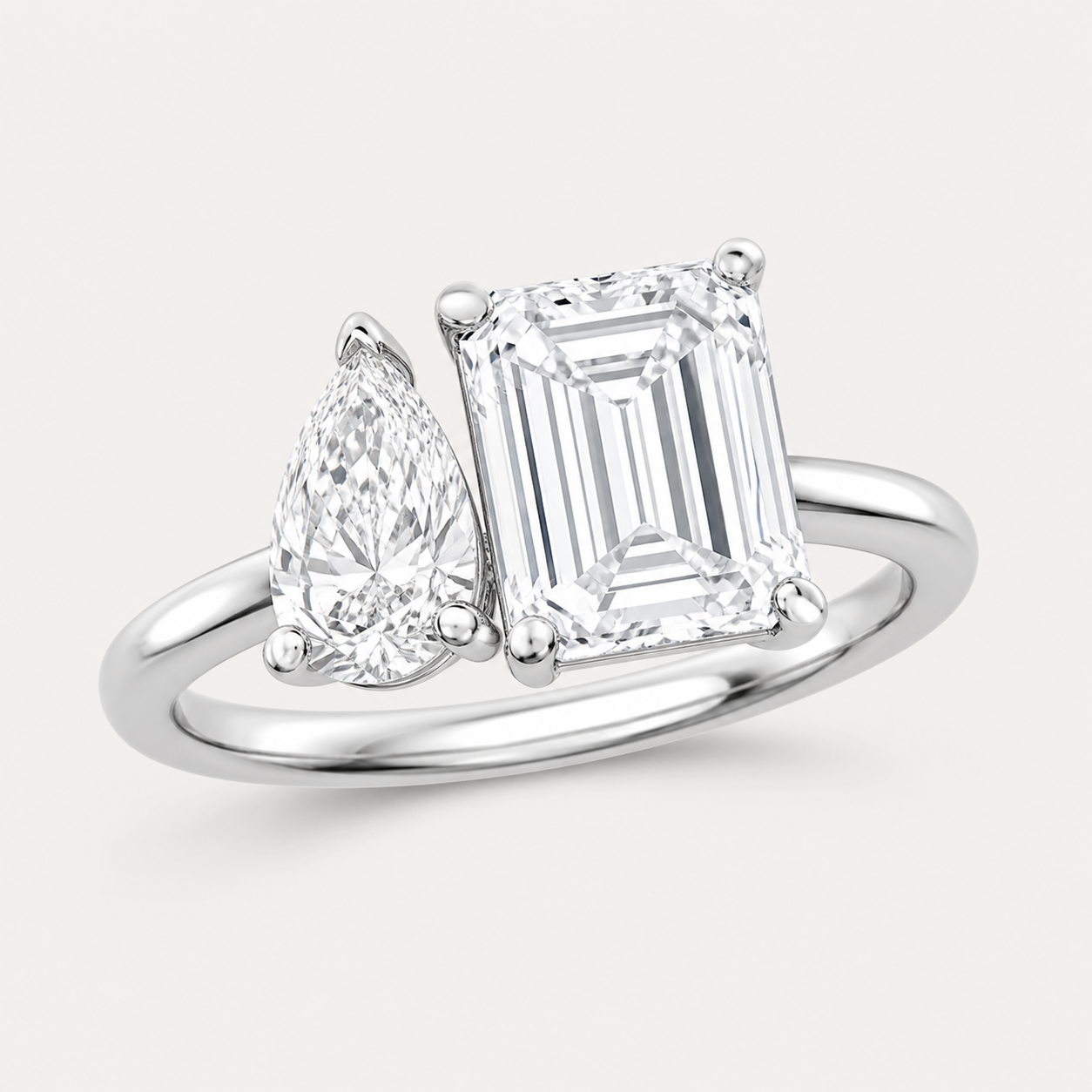 DUO Emerald Pear Toi et Moi Ring | K14/K18, 1.0ct+1.5ct