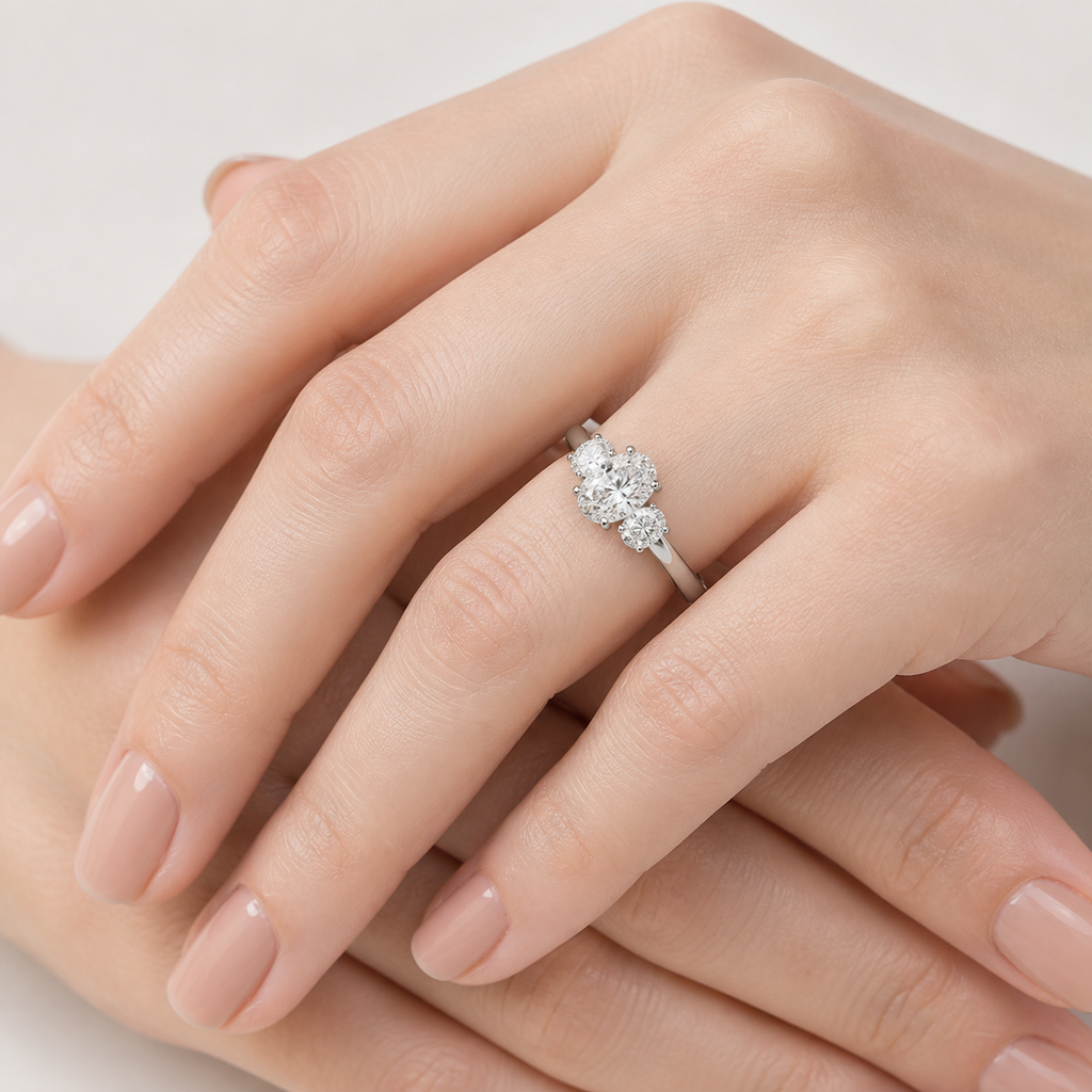THREE Oval Three-Stone Ring | K14/K18, 1.0ct～2.0ct