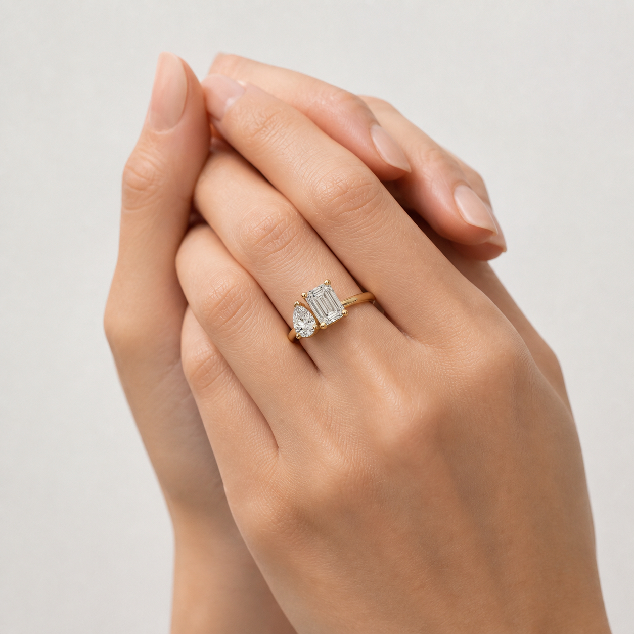 DUO Emerald Pear Toi et Moi Ring | K14/K18, 1.0ct+1.5ct