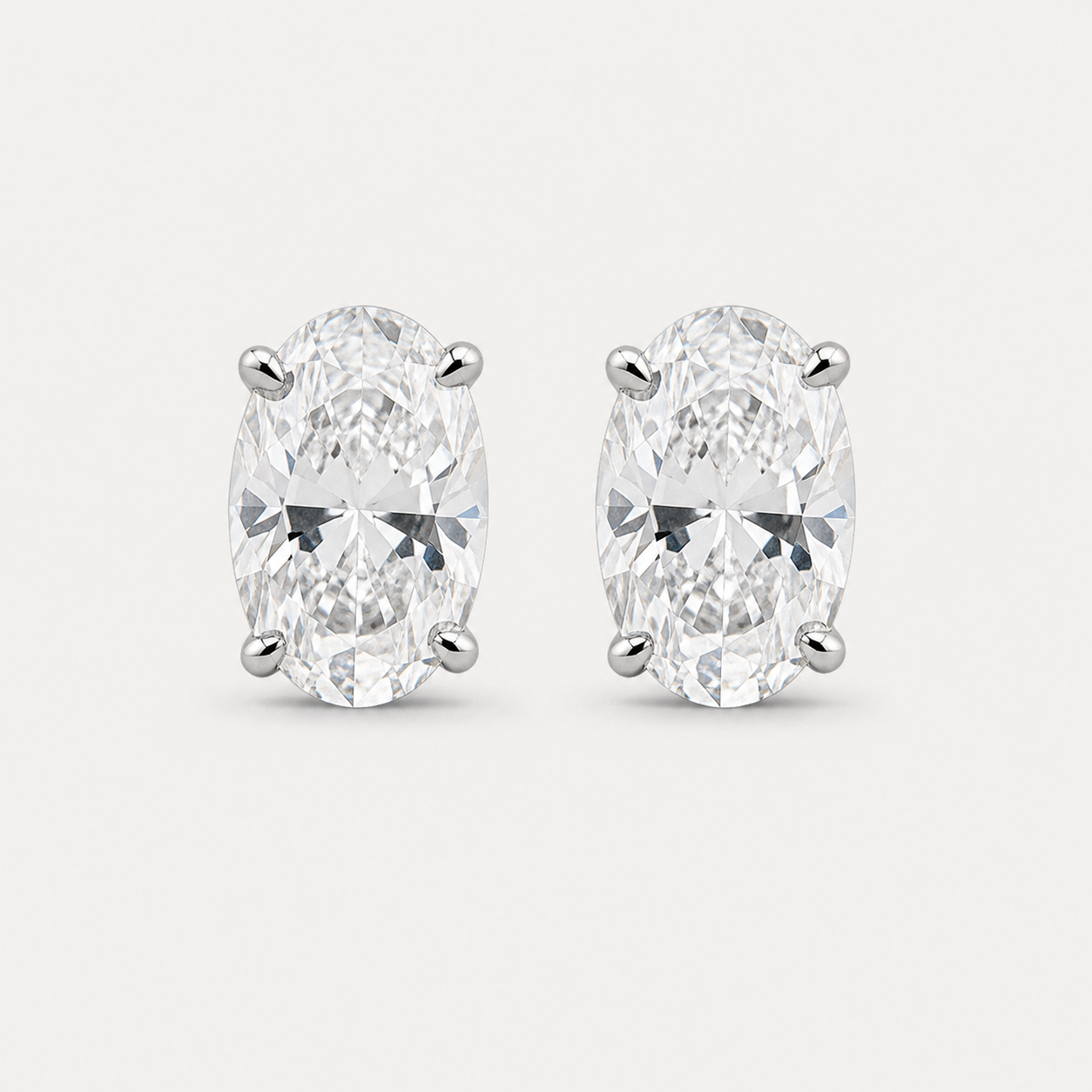 Oval Diamond Stud Earrings| K14/K18 , 1.0ct～4.0ct