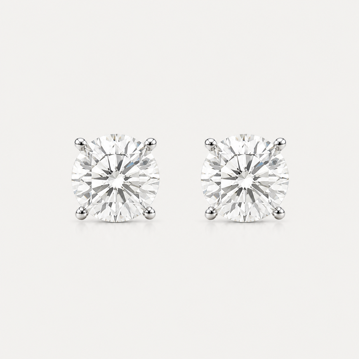 Round Diamond Stud Earrings | K14/K18 , 1.0ct～4.0ct